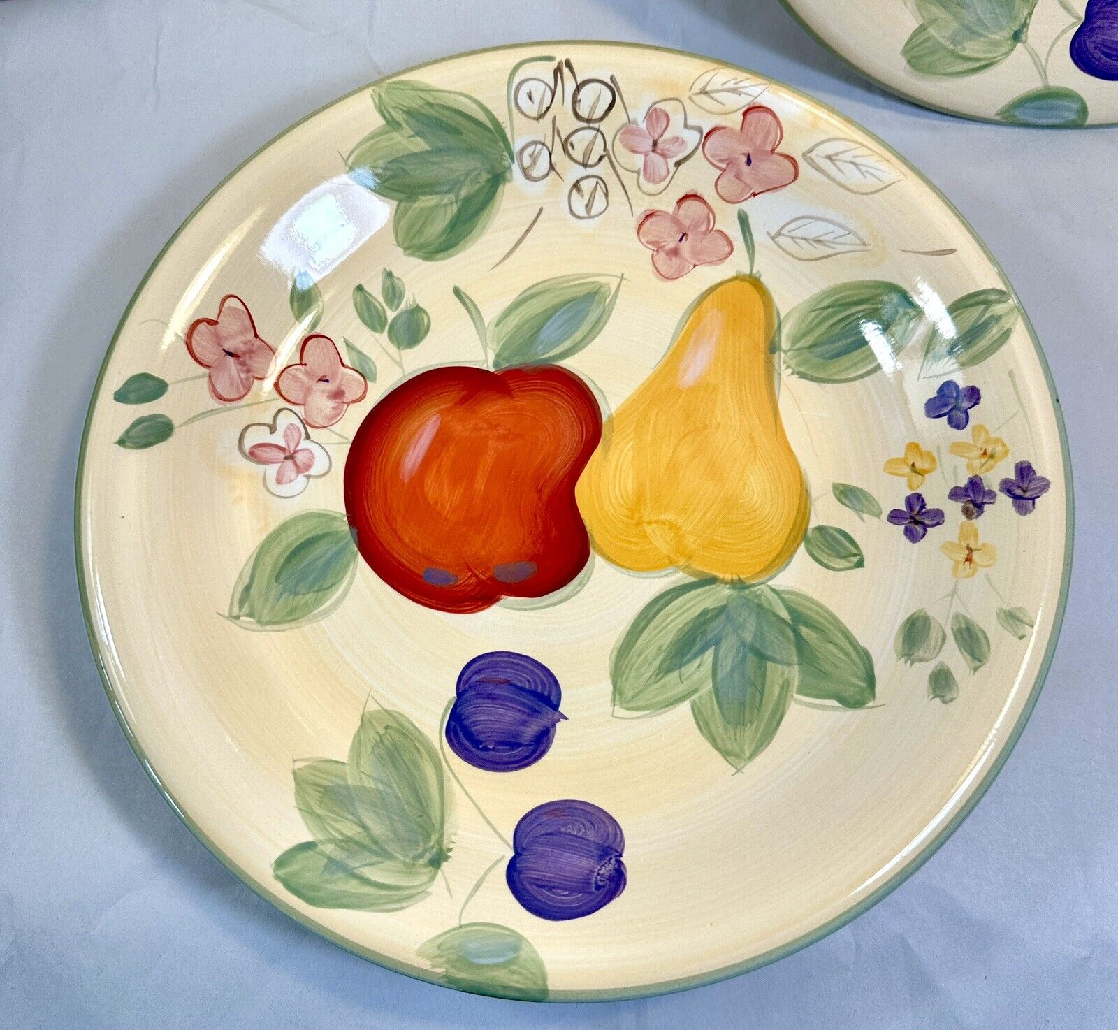 Set of Four (4) Gibson Everyday Fruit Grove Dinner Plates - NWOT, Unboxed - Image 7
