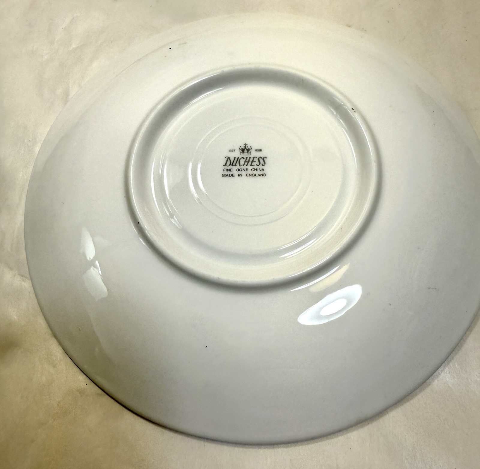 Duchess Bone China Pear / Fruit / Berry Tea Cup and Saucer - Mint, Immaculate - Image 6