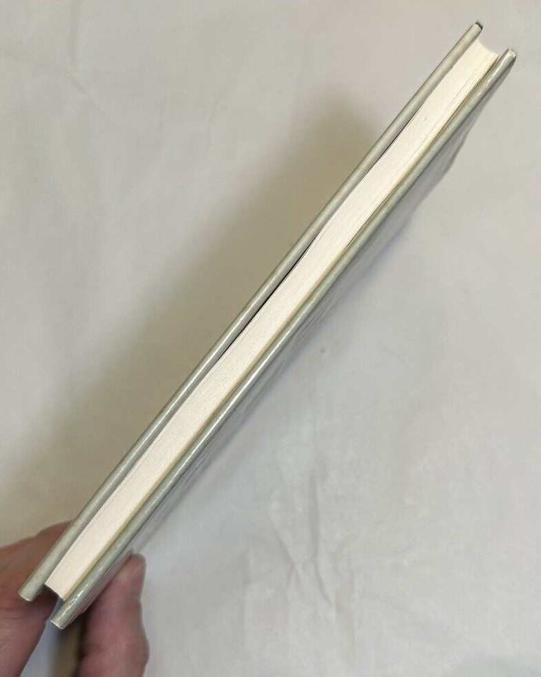 What's Goin' On Here Anyway? - Harold L. Kring - 1985 HC/DJ - Image 4