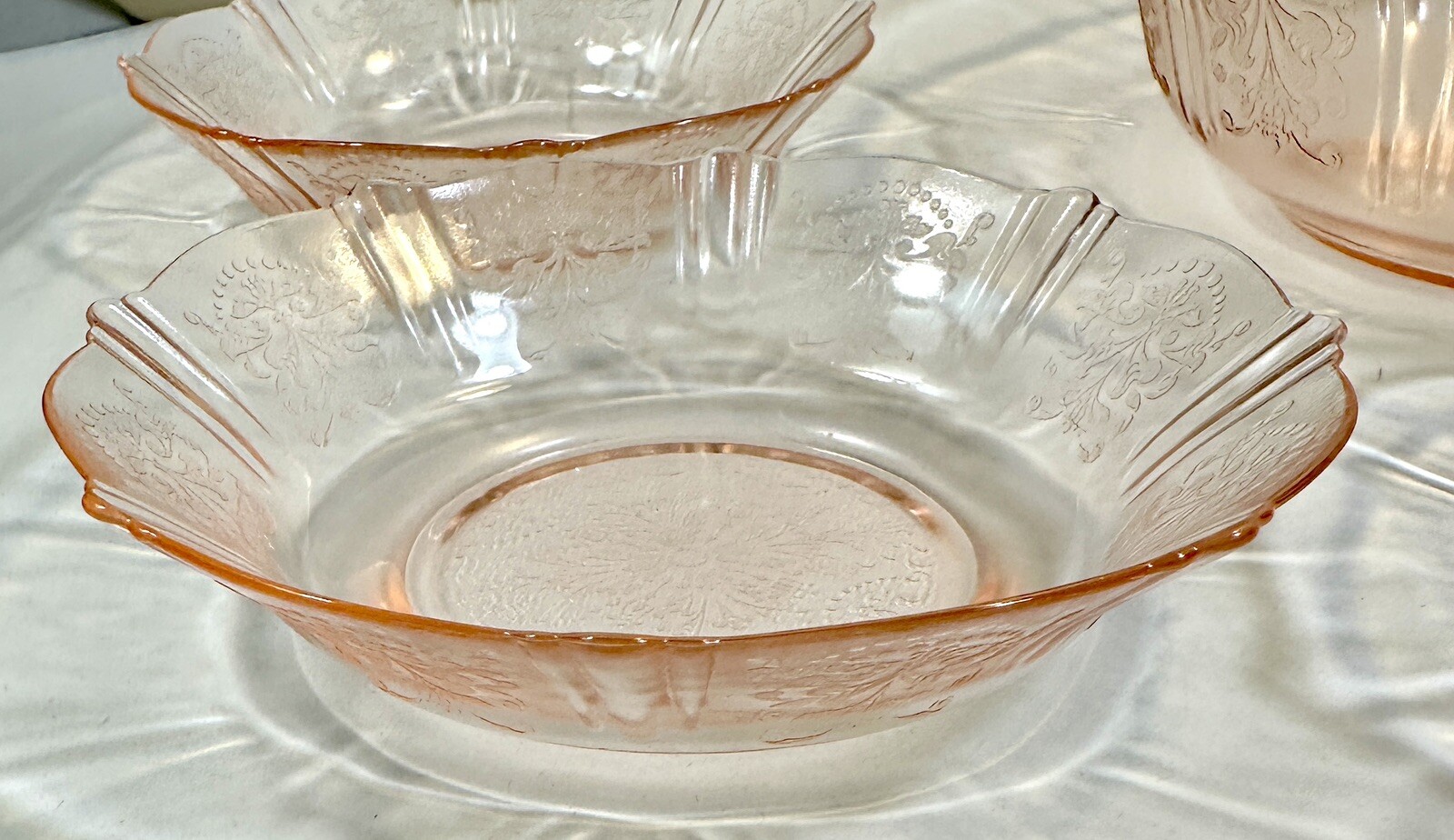 American Sweetheart Pink Depression Glass Berry Bowl Set 6 Pieces - Image 11