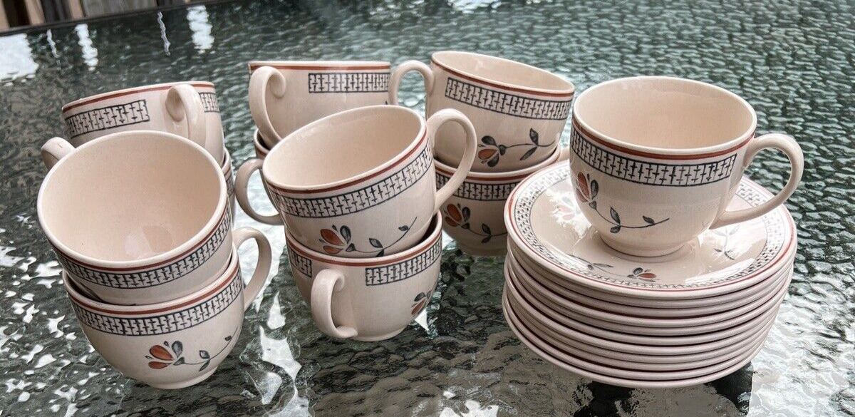 Eleven Johnson Brothers Zephyr Old Granite Ironstone Flat Tea Cups and Saucers - Image 7