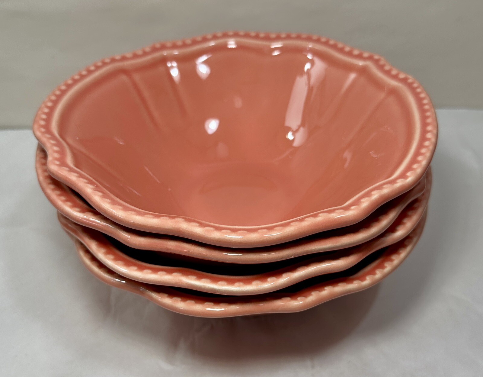 Set of Four Primagera Coral 7-3/8" Soup / Salad Bowls with Beaded Edge - Image 4