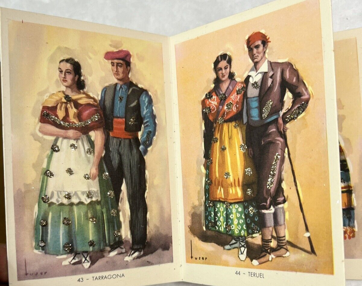 Trajes Tipicos Españoles - Notebook of 50 Postcards - Video - Image 10
