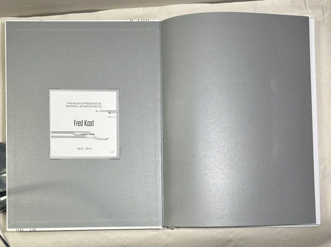 The BMW Electronauts - The BMW ActiveE Field Trial - Hardcover - Image 1