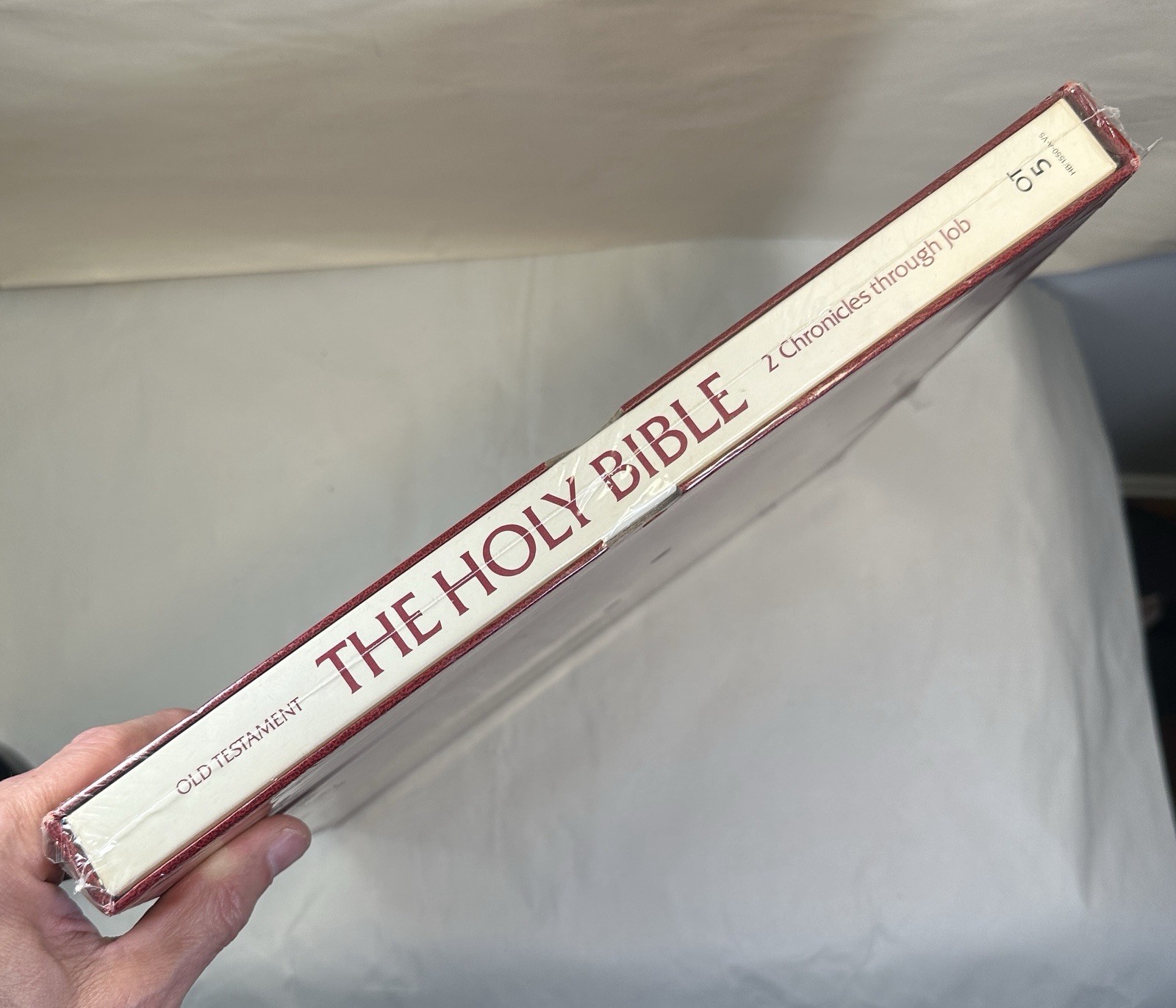 The Holy Bible OLD TESTAMENT - 2 Chronicles, Ezra, Nehemiah, Esther, Job - OT5 - Image 1