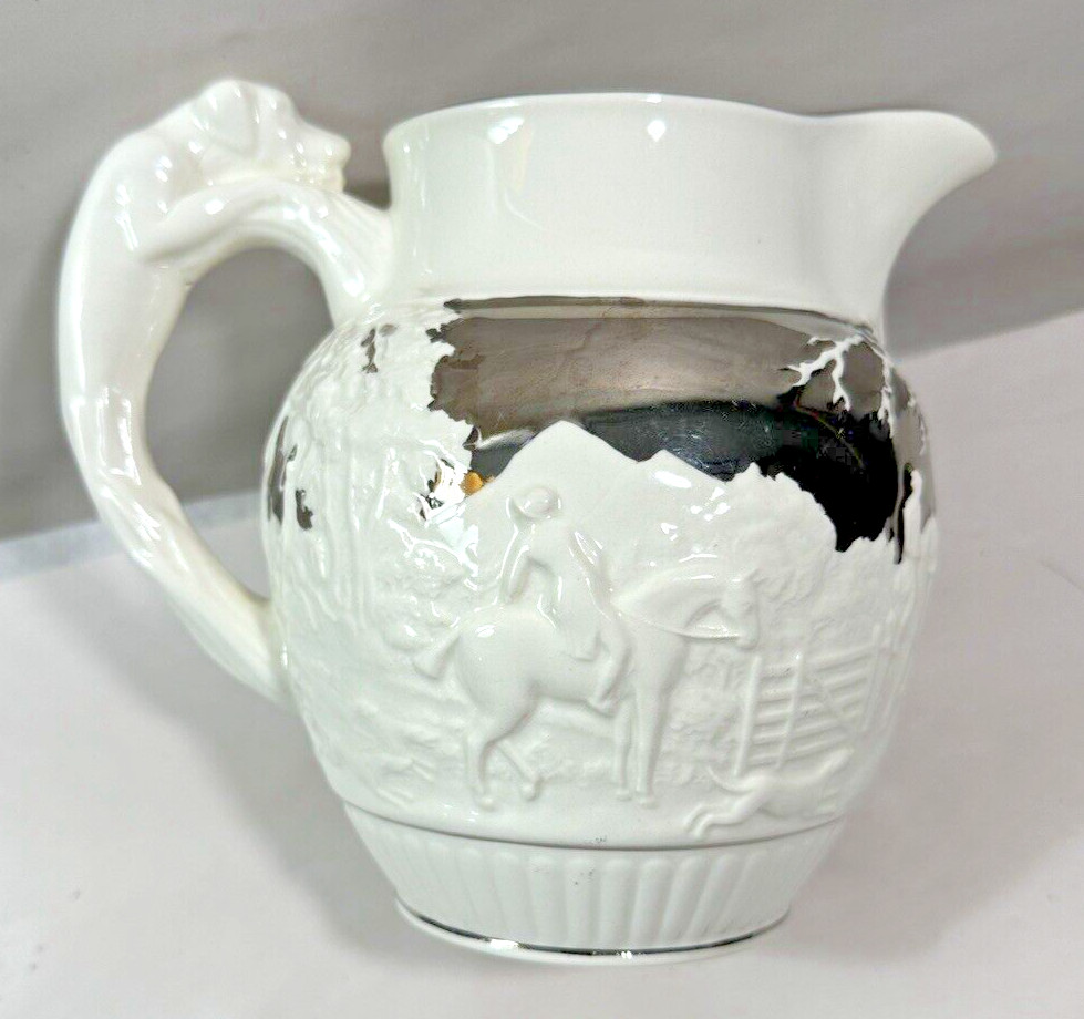 Wedgwood of Etruria & Barlaston D'Ye Ken John Peel 24 oz Pitcher Platinum - Image 6