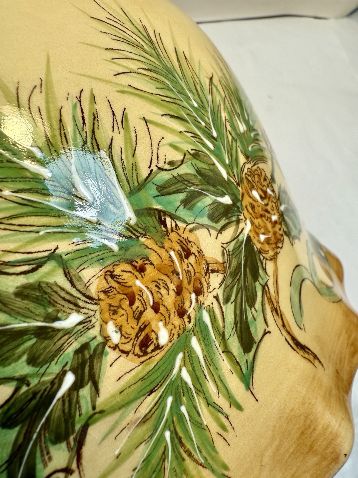 Maxcera 10" Serving Bowl - Red Cardinal / Berries / Holly / Xmas Motifs - EUC - Image 7