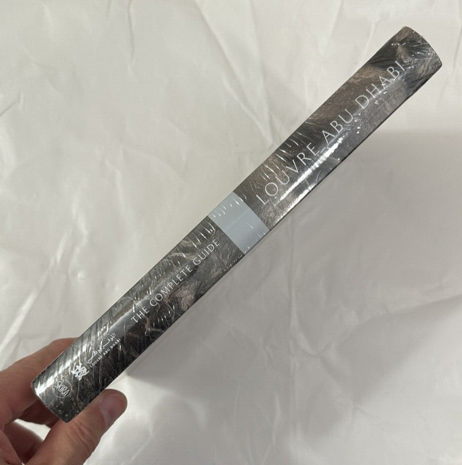Louvre Abu Dhabi: The Complete Guide - Editions Skira Paris - NEW - Image 1