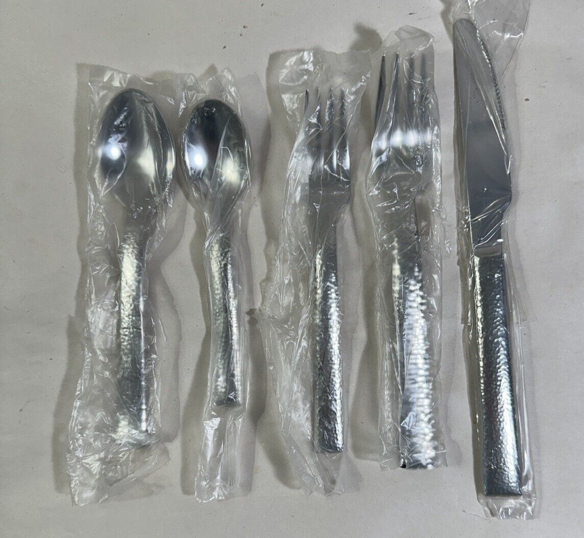 Fortessa 18-10 Lucca Faceted Five Piece Set - New in Plastic - Image 2