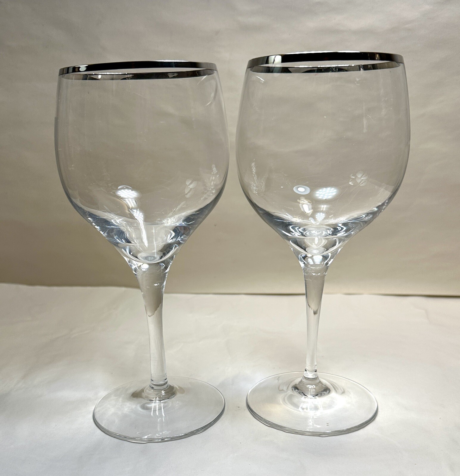 Set of 2 Lenox WEATHERLY Wine Glasses Goblets Platinum Trim 7" - Vintage 1970s - Image 3