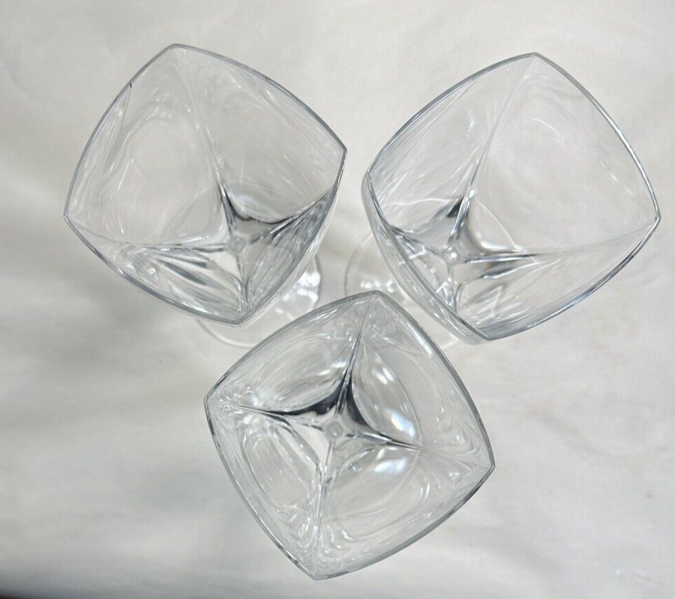 Set of Three (3) Water Goblet Panache Clear by MIKASA - 8 7/8" Tall - Image 4