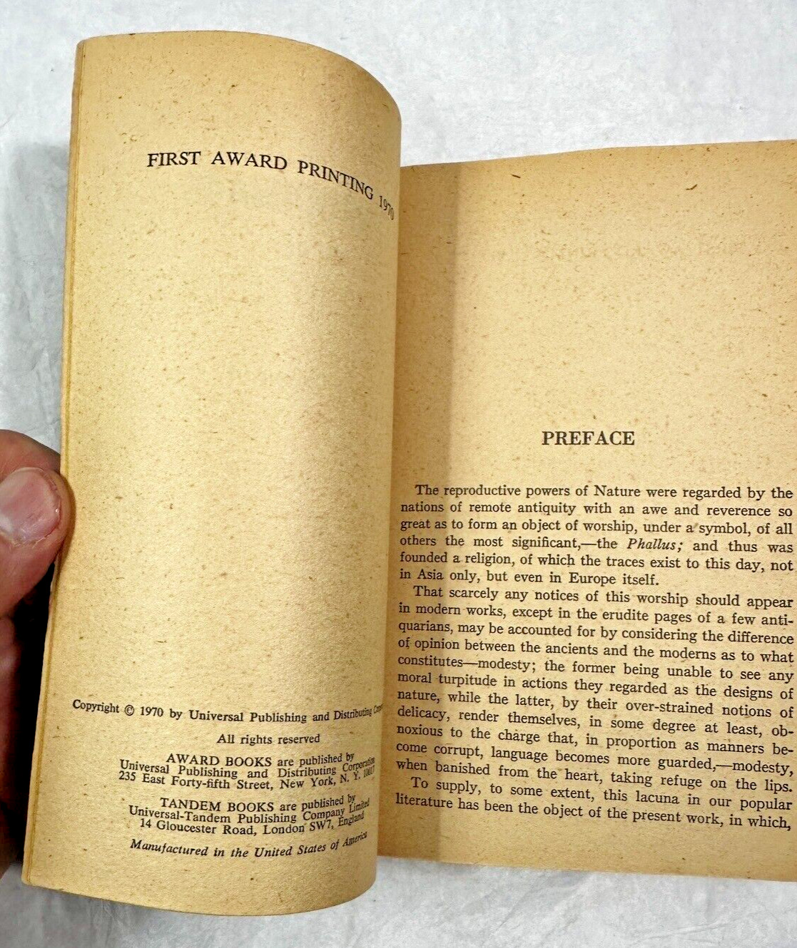 Aphrodisiacs and Anti-Aphrodisiacs - John Davenport, Award Books, First Ed. 1970 - Image 1