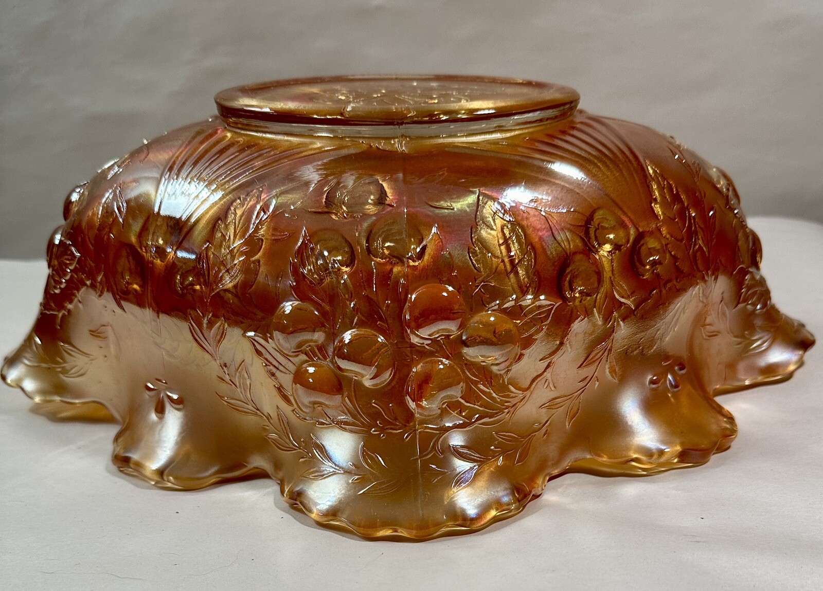 Fenton Oval Marigold Iridescent 13 x 9 Inch Carnival Glass Bowl - Immaculate - Image 2