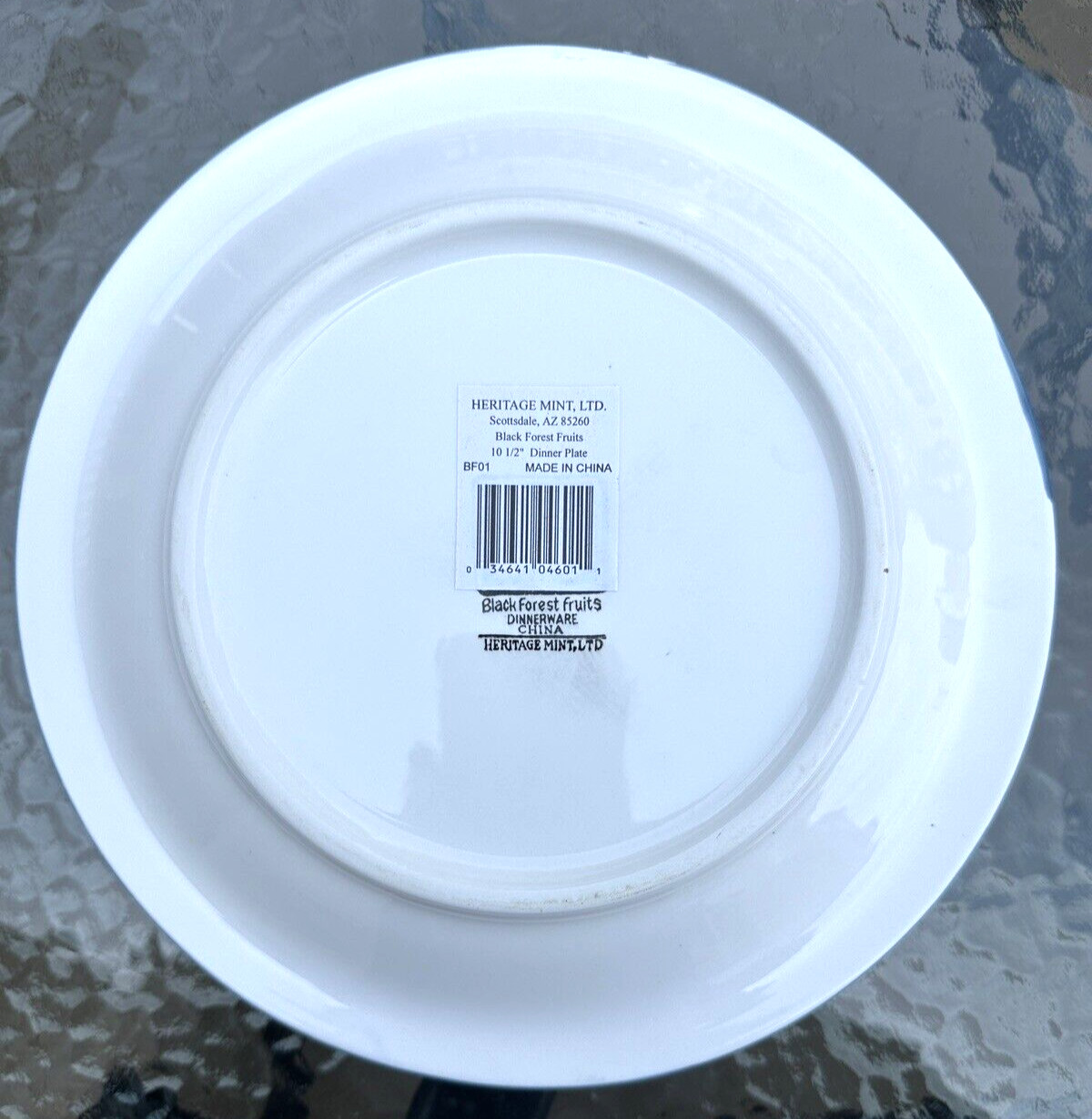 Four (4) Black Forest Fruits by Heritage Mint, Ltd 10 1/2" Dinner Plates - Image 3