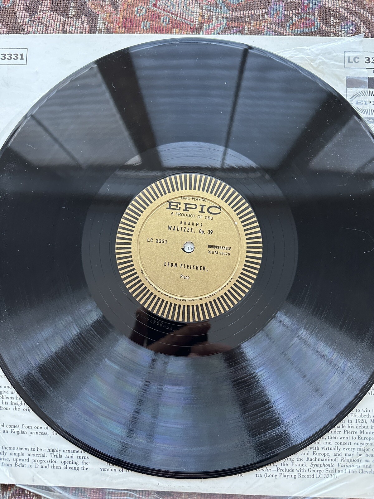 Brahms: Haydn Variations / Waltzes Op. 39 - Leon Fleisher - Epic LC 3331 - Image 2