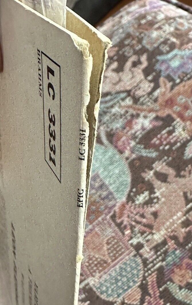 Brahms: Haydn Variations / Waltzes Op. 39 - Leon Fleisher - Epic LC 3331 - Image 5