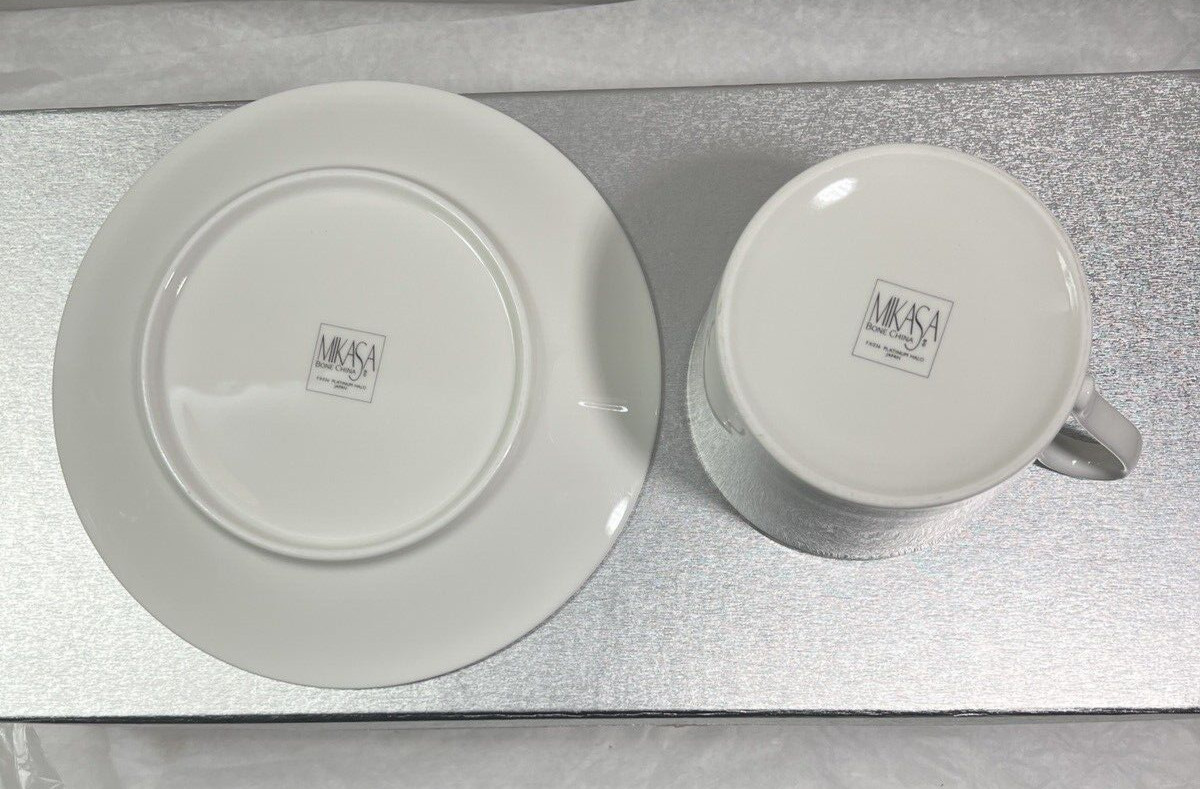 Two (2) Mikasa Platinum Halo Bon Jour Cups and Saucers - NIB - Image 6