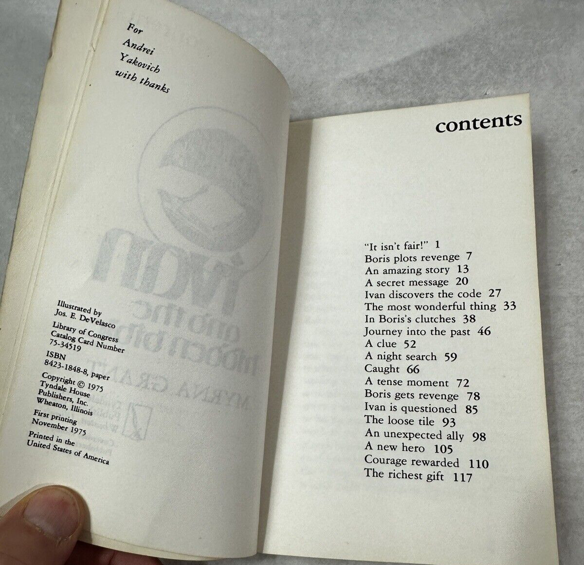 Ivan: The Hidden Bible / The Secret In The Suitcase - Myrna Grant - 1st Editions - Image 4