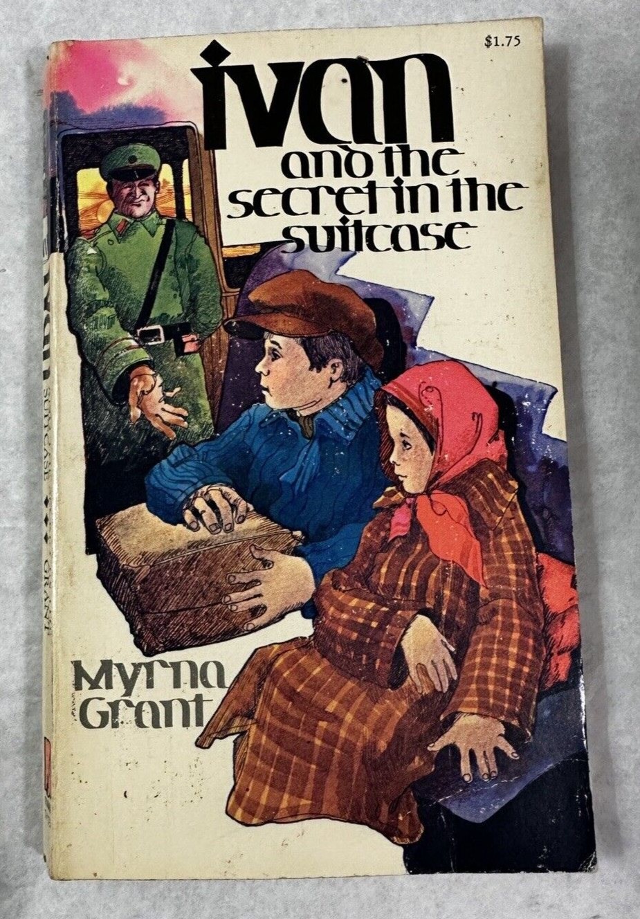 Ivan: The Hidden Bible / The Secret In The Suitcase - Myrna Grant - 1st Editions - Image 6