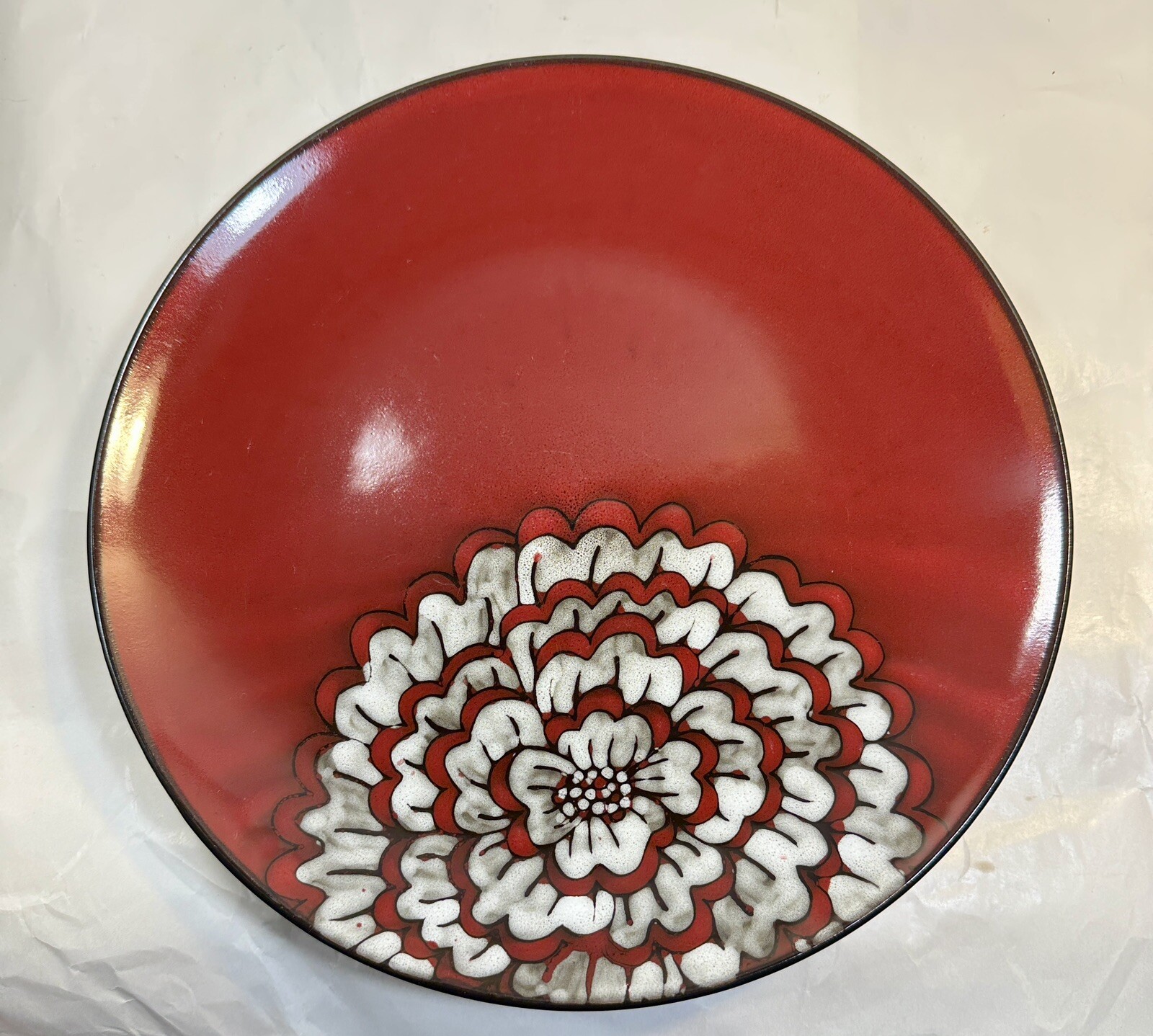 Two (2) Pier 1 Geranium Dinner Plates -- 11 Inches - Image 5