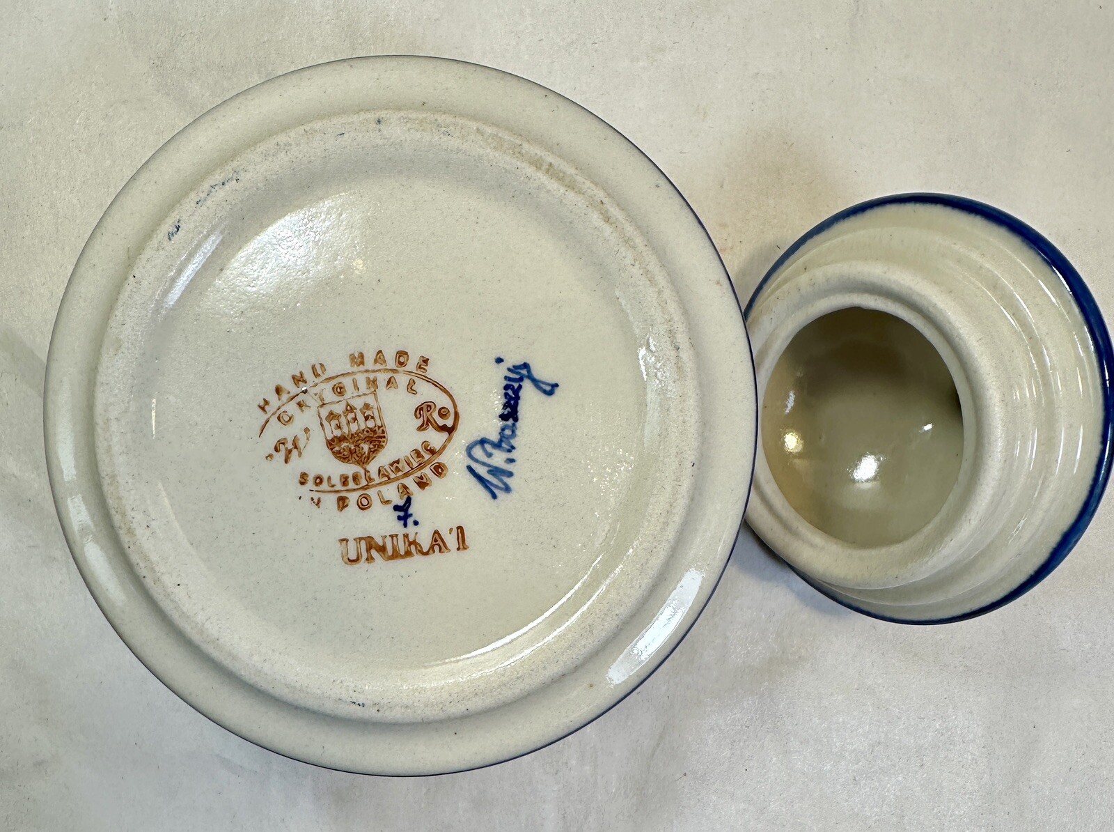 Boleslawiec Sugar Bowl - Pottery Blue Butterflies & Flowers - Signed by Artist - Image 6