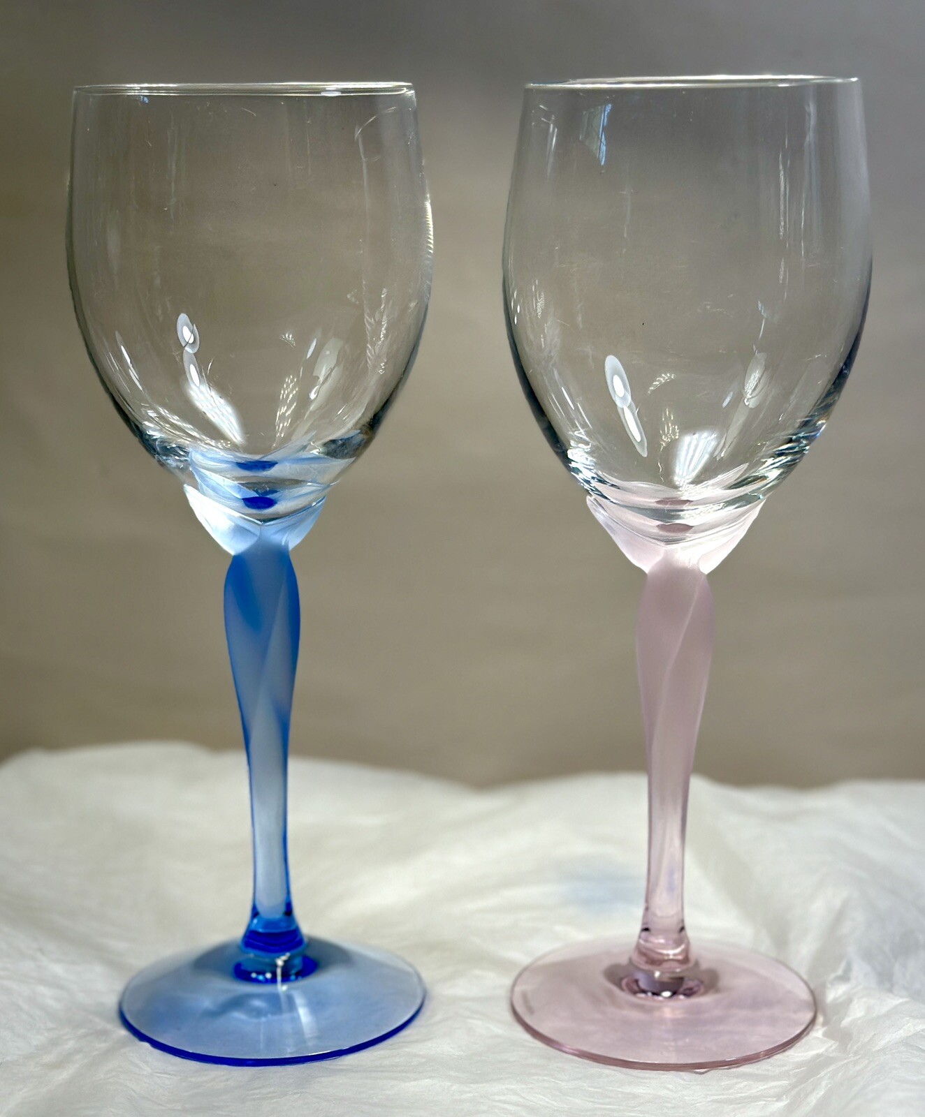 2 Lenox Spring Mist Blue / Pink Frosted Stem Water Goblets/Wine Glasses - 8 3/4"