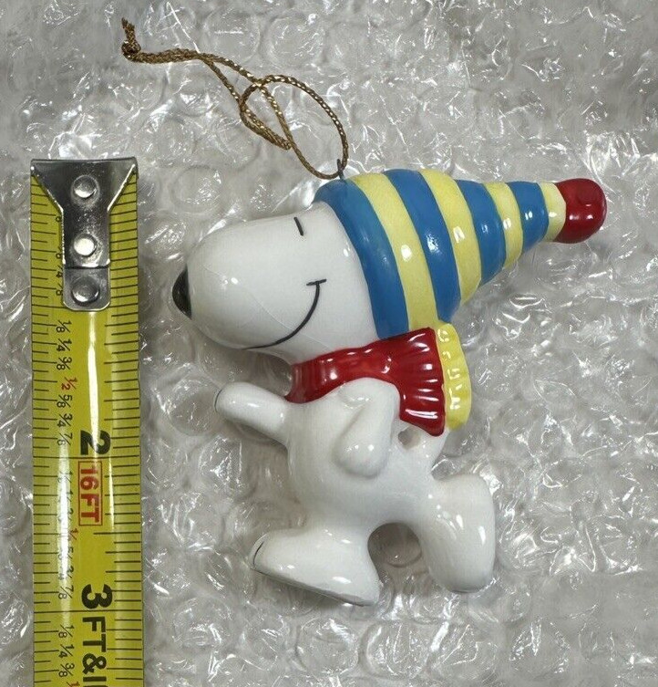 Vintage Thailand Ceramic Peanuts Snoopy Christmas Ornament - Image 5