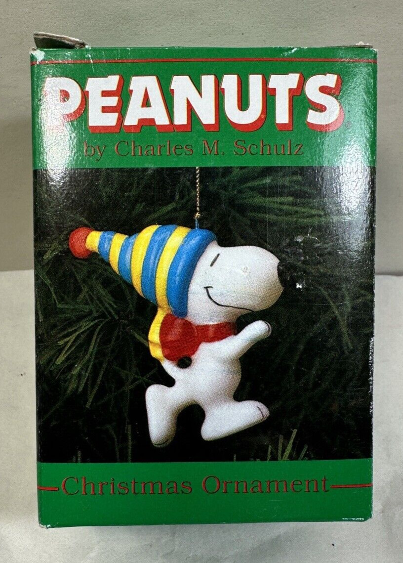 Vintage Thailand Ceramic Peanuts Snoopy Christmas Ornament