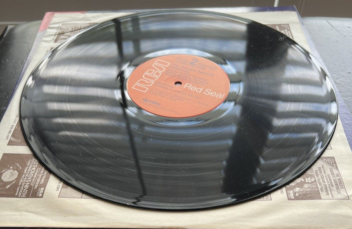 Jascha Heifetz: Tchaikovsky & Mendelssohn Concerti - RCA LSC-3304 - Image 3