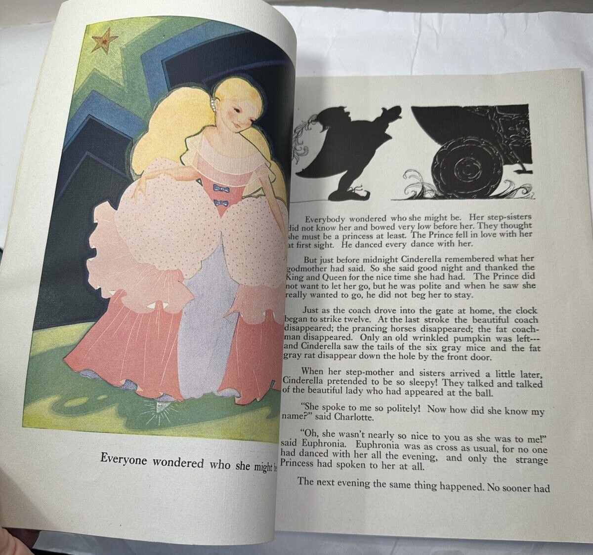 Vintage Mary Perks 1943 Cinderella - Illustrated American Crayon Co. - Image 4