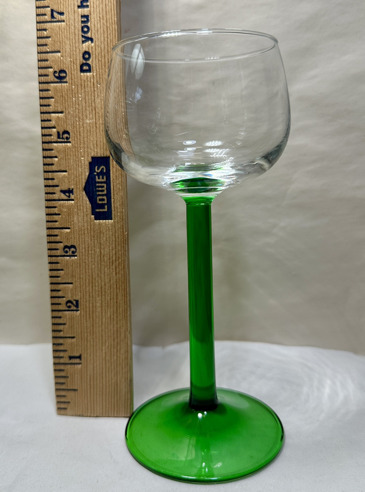 CRISTAL D'ARQUES-DURAND Rhine Wine Emerald Green Stem Glasses 6-1/2" Set of 6 - Image 3