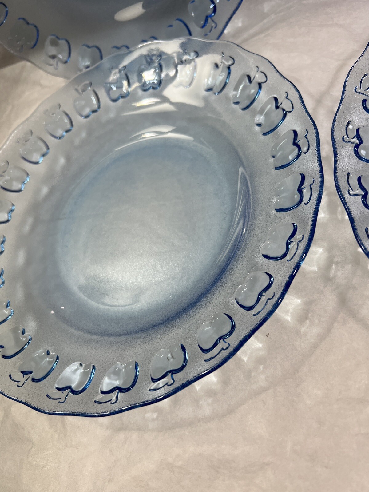 Four Pasari Indonesia 9" Glass Plates Embossed Apple Light Blue - Image 4