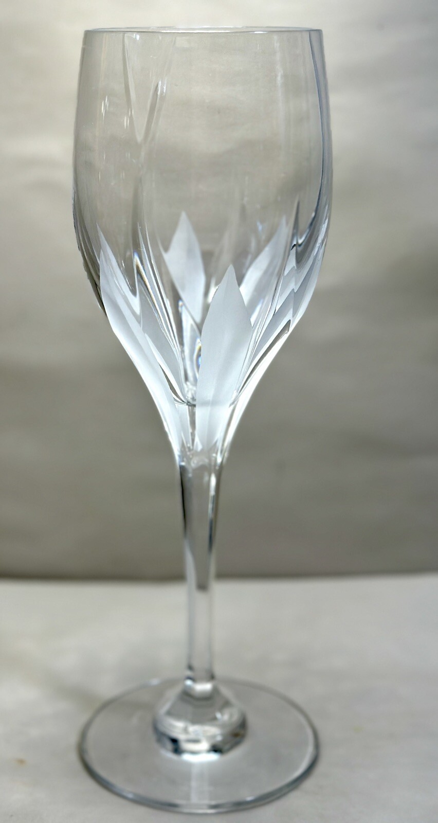 One (1) Mikasa Flame D'Amore Crystal 9" Goblet - Immaculate - Image 3