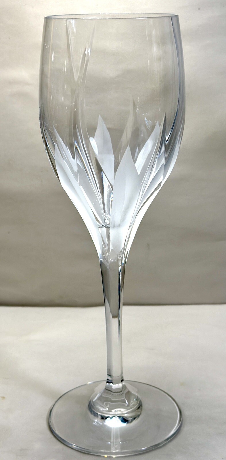 One (1) Mikasa Flame D'Amore Crystal 9" Goblet - Immaculate