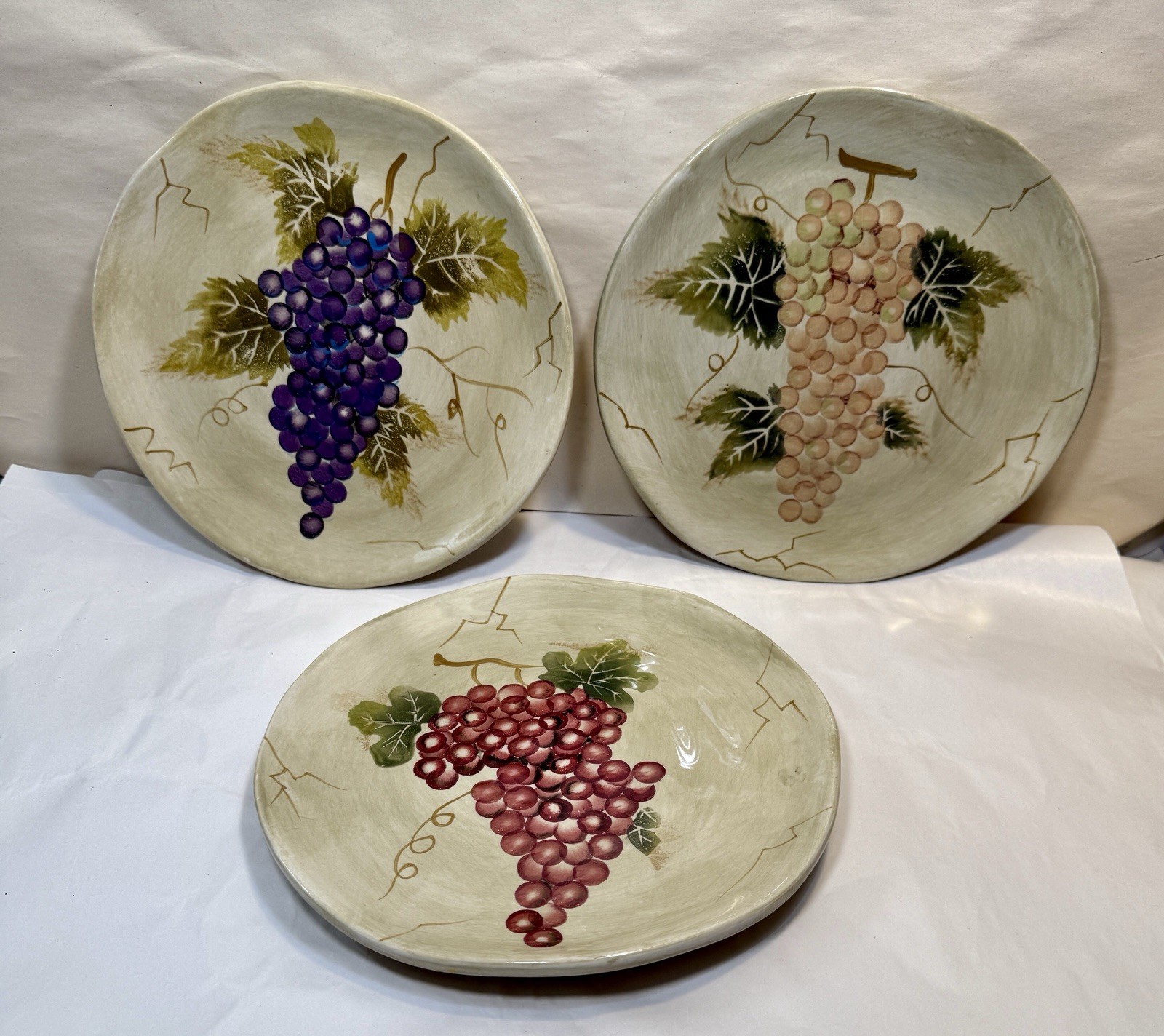 Set of 3 Tabletops Unlimited Cabernet Hand Painted Salad Plates 8 5/8" Grapes