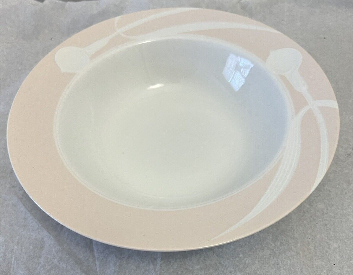 10" Round Vegetable Bowl Classic Flair Peach by MIKASA  - Image 1