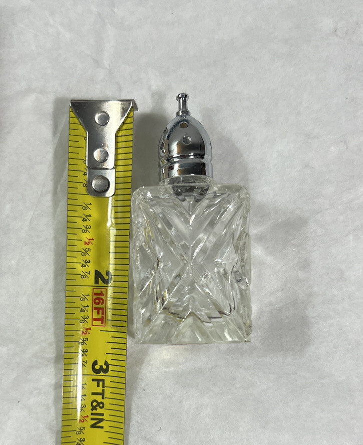 Vintage Hand-Cut Glass Salt Pepper Shakers - Japan - New in Box - Image 2