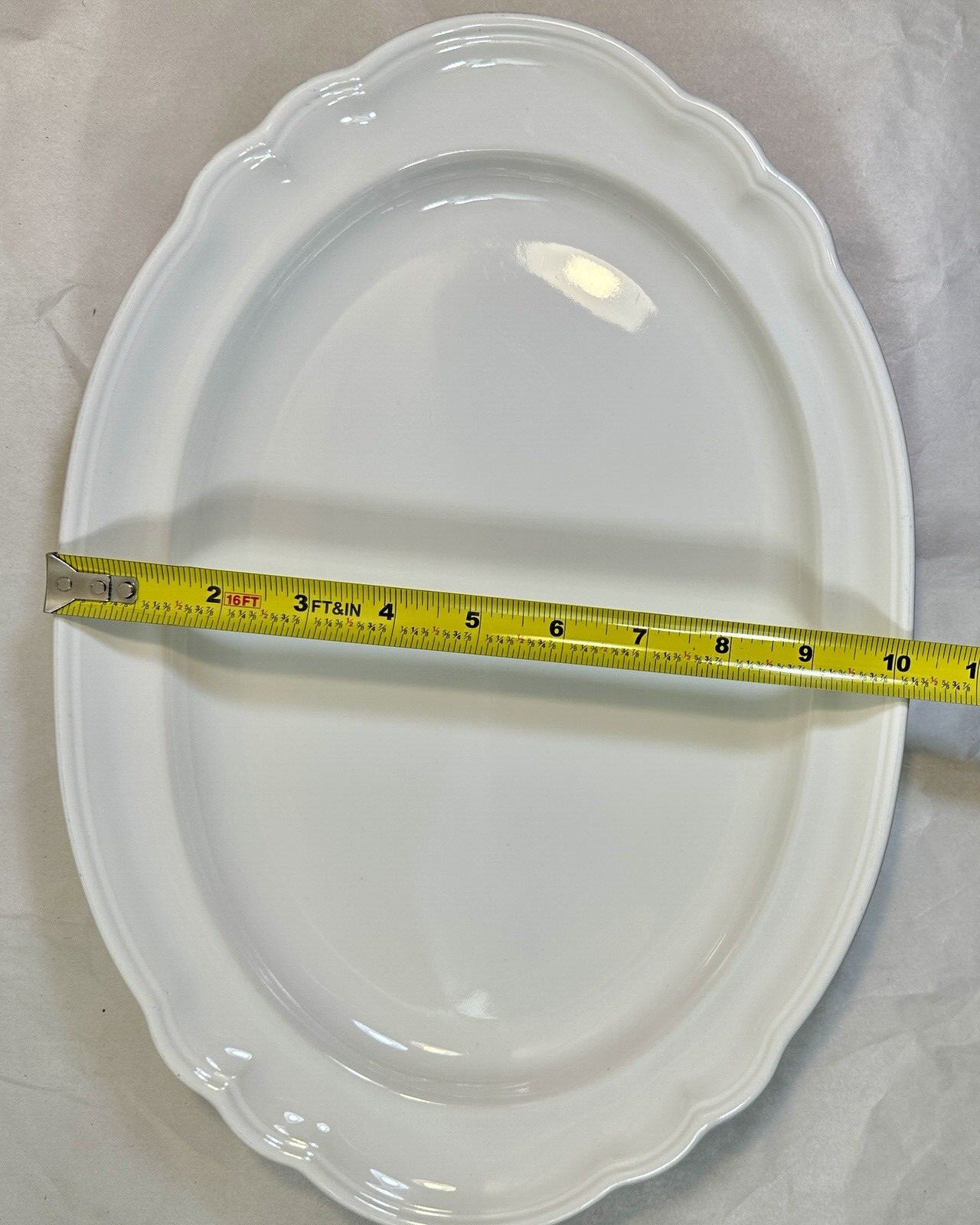 Pfaltzgraff Gazebo White - 10 1/4" X 14 1/2" Oval Scalloped Serving Platter - Image 6