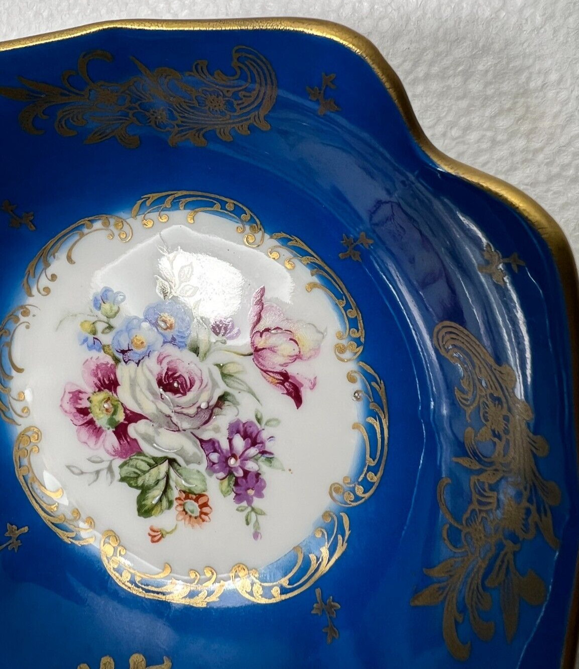 Couleuvre Ligne Limoise D’Art Tirage Reserve Blue and Gold Trinket Tray Flowers - Image 7