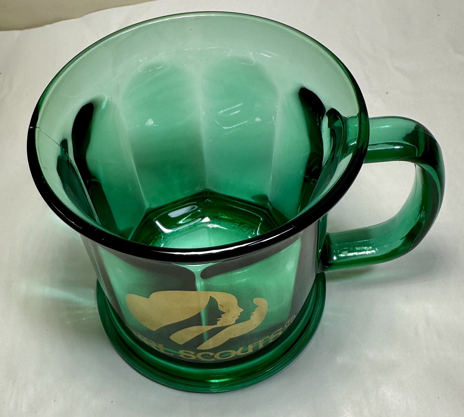 Girl Scouts Green Coffee Cup Mug - Made In USA - Immaculate - Gold Logo - Image 1