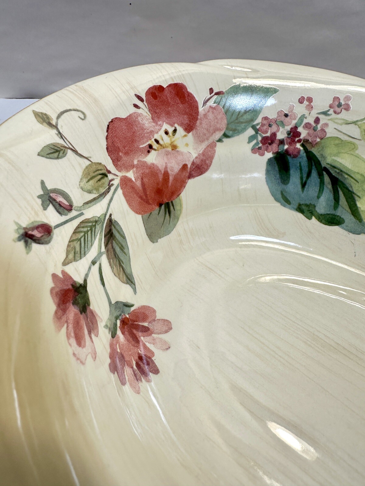 Pfaltzgraff Silk Rose 10-1/4" Oval Vegetable Bowl - Roses Floral Cream - NWOT - Image 2