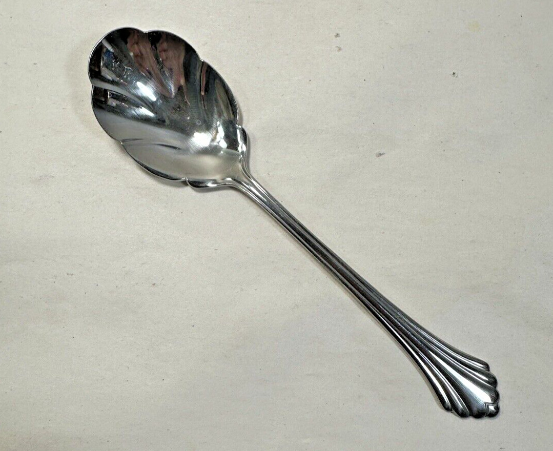 One (1) Oneida Bancroft Distinction Deluxe Stainless USA Sugar Spoon - 6"
