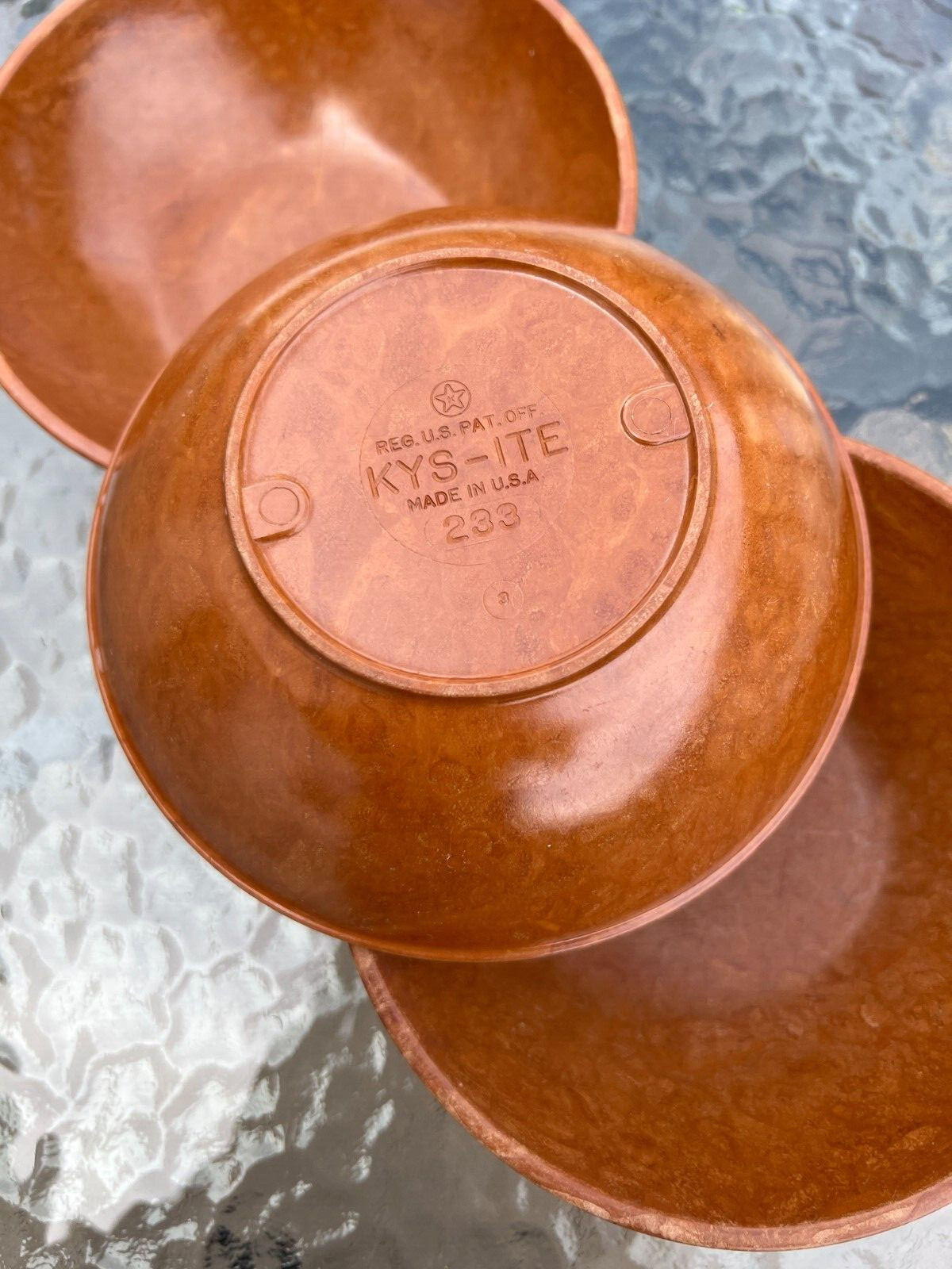 Three (3) Vintage KYS-ITE Cereal Bowls - Wood Grain Finish - Image 1