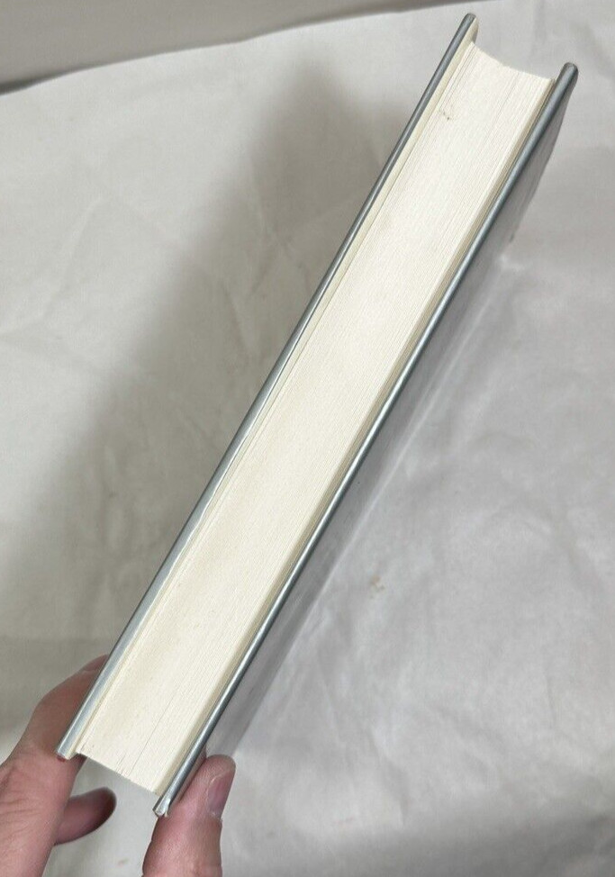 On Bended Knee: The Press and the Reagan Presidency - Hardcover / DJ - Image 3