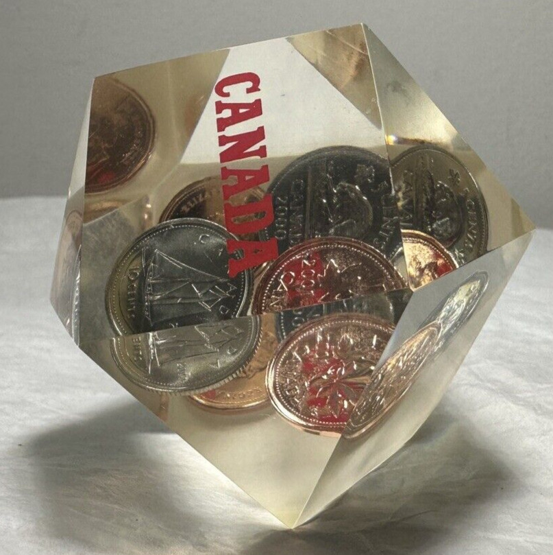 Plexiglass Coin Display - Canadian Coins - Tetradecagon (fourteen-sided) - Image 13