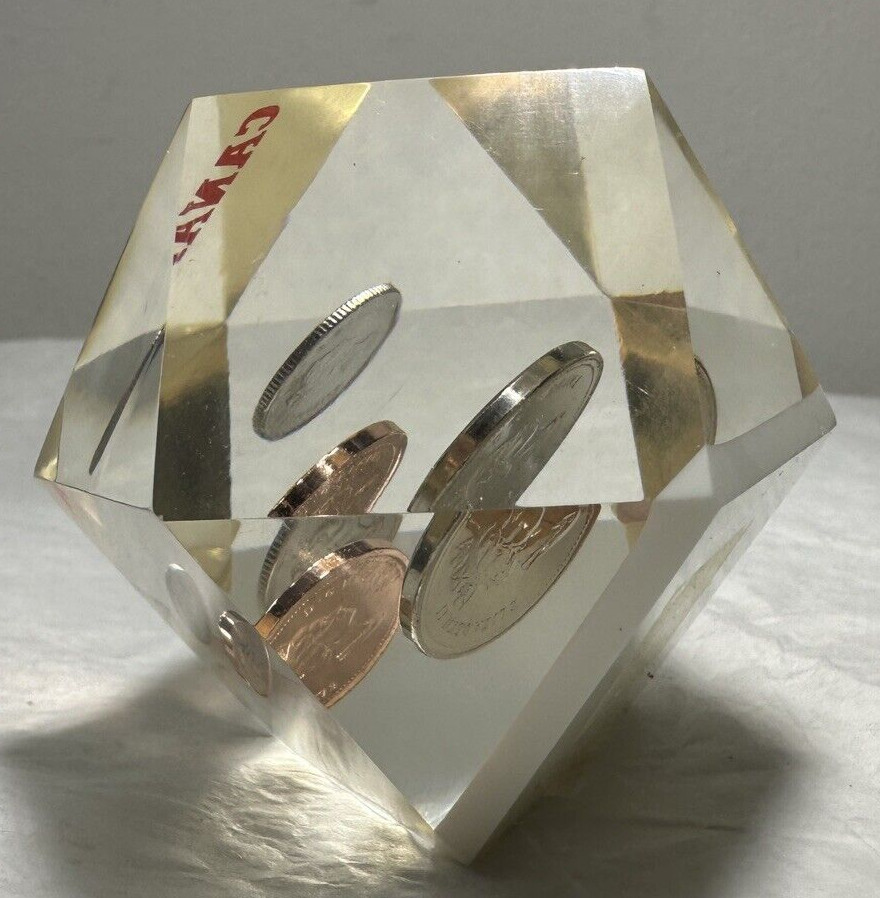 Plexiglass Coin Display - Canadian Coins - Tetradecagon (fourteen-sided) - Image 14