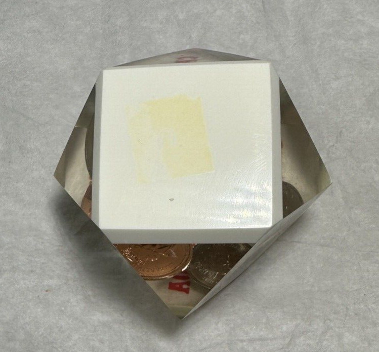 Plexiglass Coin Display - Canadian Coins - Tetradecagon (fourteen-sided) - Image 15