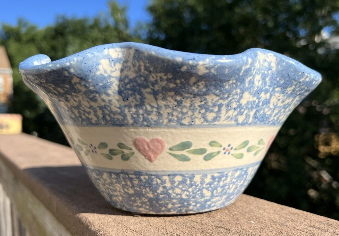 East Texas Pottery Marshall Texas Bowl Blue Spongeware and Hearts-- Immaculate - Image 2