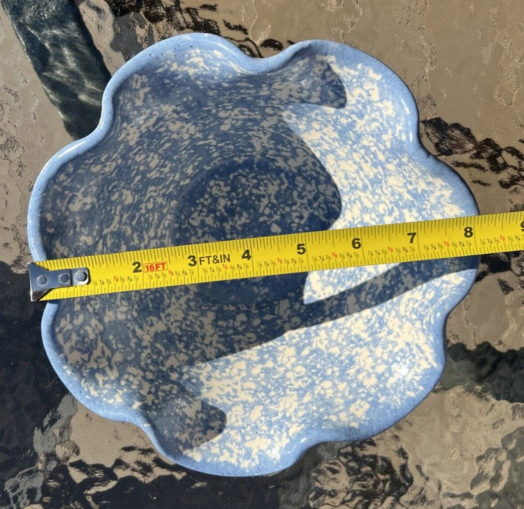 East Texas Pottery Marshall Texas Bowl Blue Spongeware and Hearts-- Immaculate - Image 3