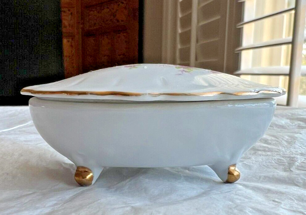 Vintage German Porcelain Oval Footed Trinket Box with Lid - circa 1935 - Image 3